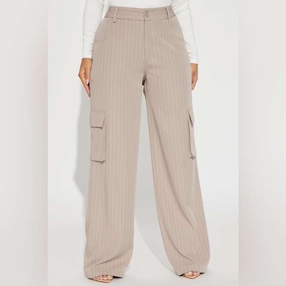 Fashion Nova Pants - EUC Fashion Nova Nikki Cargo Trouser - Taupe/white pinatripe